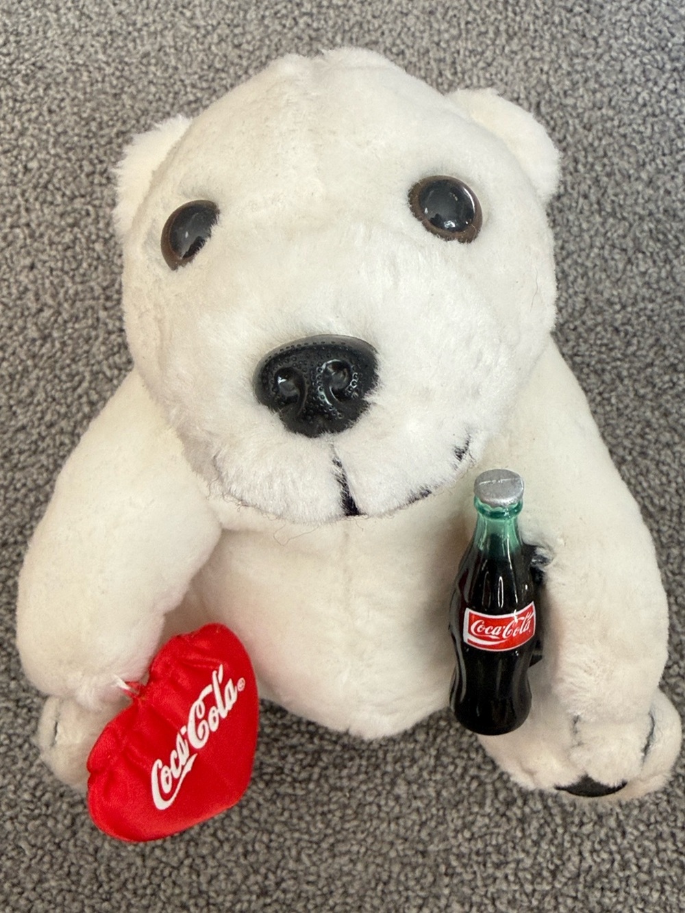 Vintage ‘93 Coca Cola White Polar Bear Plush w/Red Heart & Mini Bottle. 8”x7”x5”
